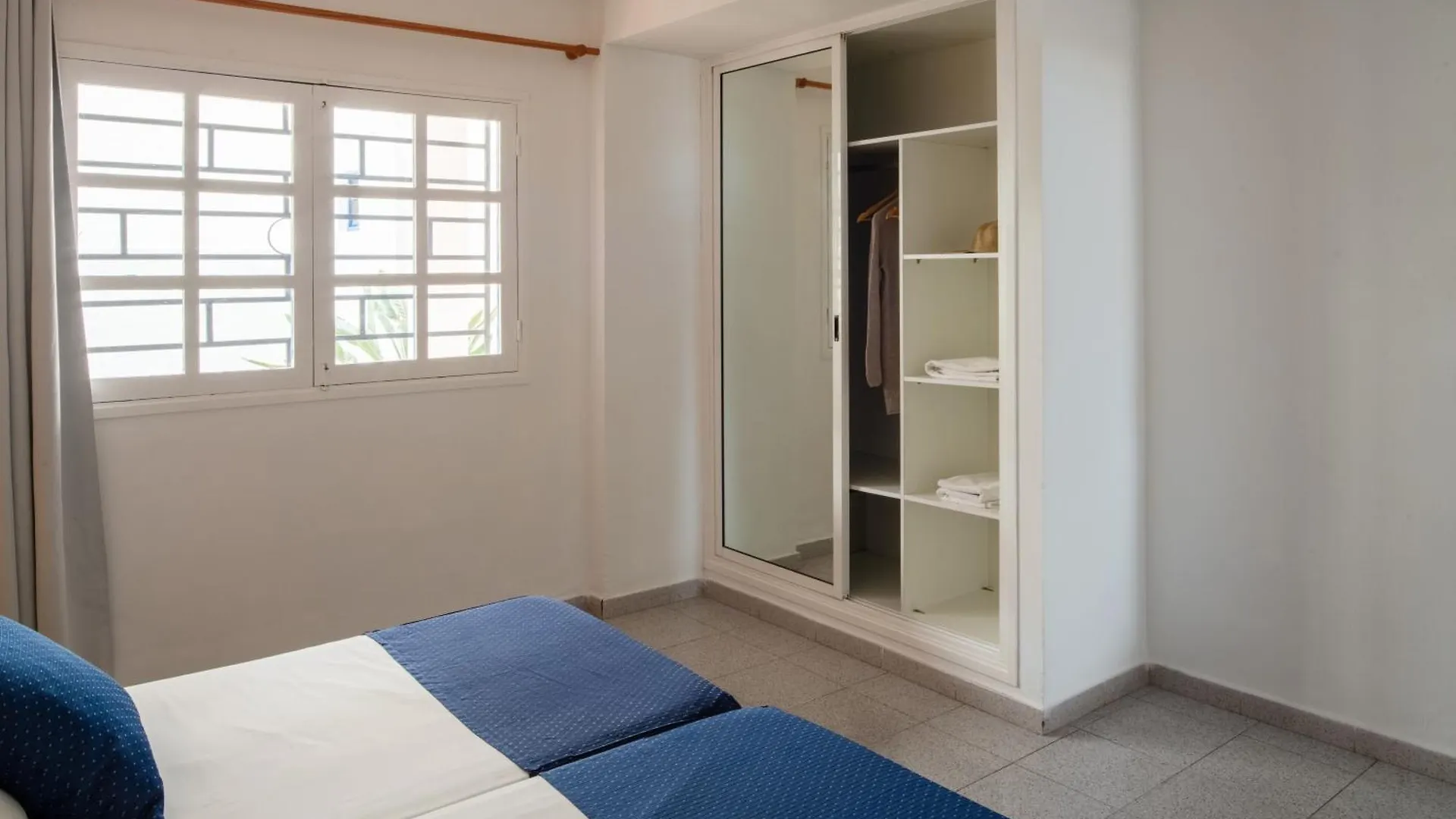 Ereza Apartamentos Los Hibiscos - Adults Only プエルト・デル・カルメン スペイン
