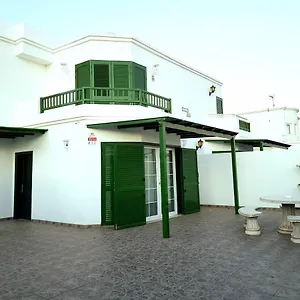 Villa Los Cactus, Puerto del Carmen (Lanzarote)